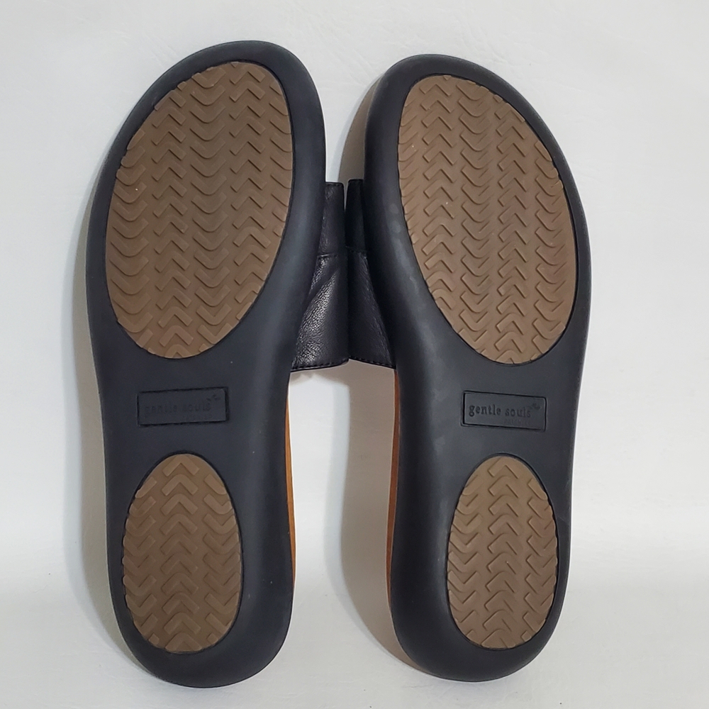 Gentle Souls Golum Kenneth Cole Black and Brown Leather Slide Sandals - Picture 8 of 9